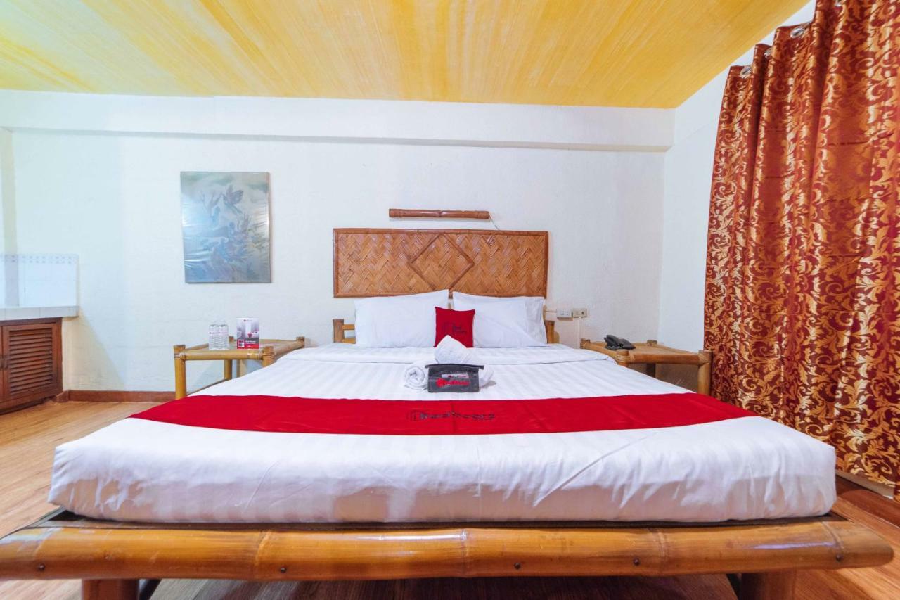 Reddoorz Premium @ Clarkview Angeles City Esterno foto