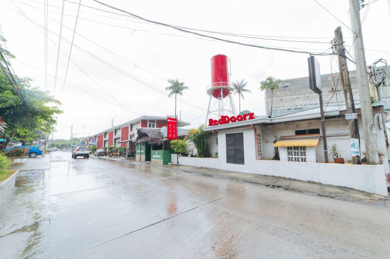 Reddoorz Premium @ Clarkview Angeles City Esterno foto