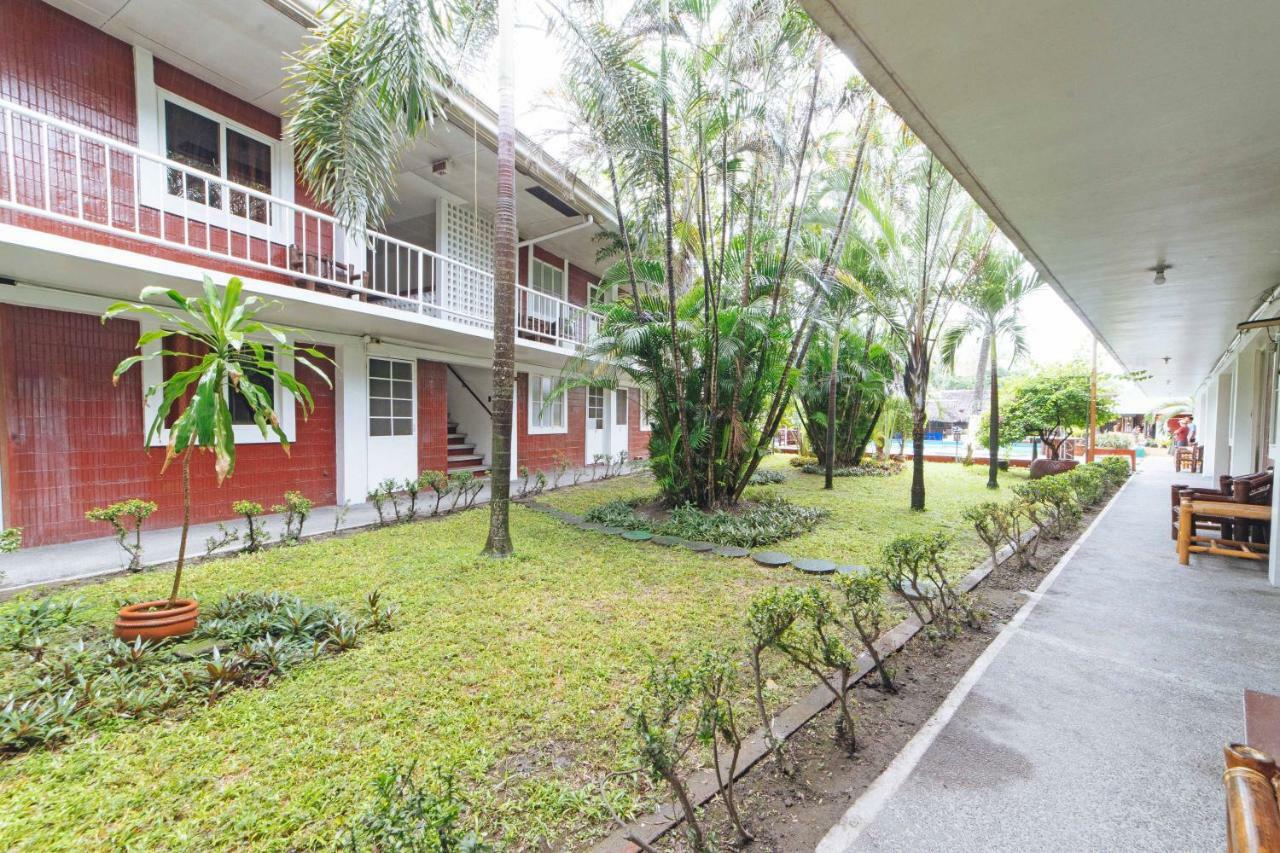 Reddoorz Premium @ Clarkview Angeles City Esterno foto