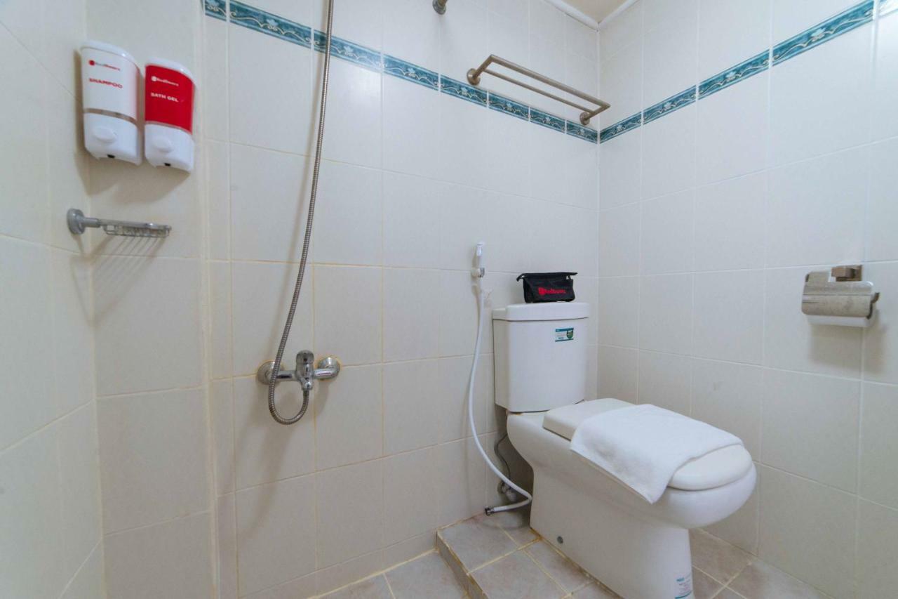 Reddoorz Premium @ Clarkview Angeles City Esterno foto