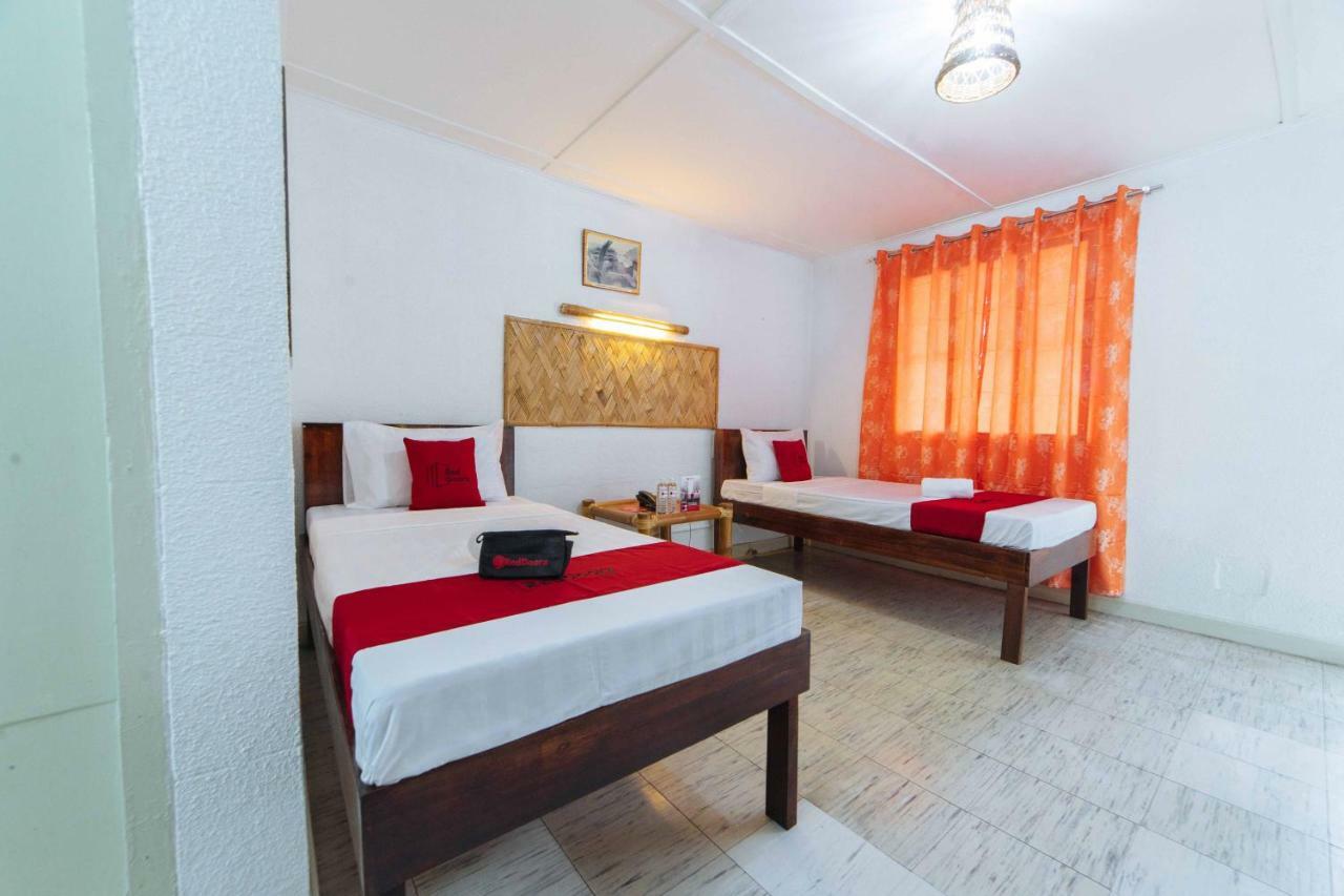 Reddoorz Premium @ Clarkview Angeles City Esterno foto